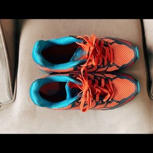 Size 8 Montrail Hiking Shoes